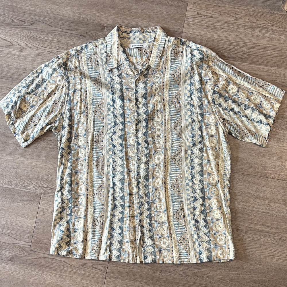Vintage 90s Pierre Cardin Casual Button Down Geometric Collared Shirt